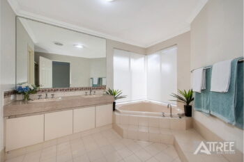 Listing image for 10 Geranium Place, Canning Vale  WA  6155