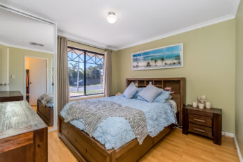 Listing image for 9 Iandra Loop, Carramar  WA  6031