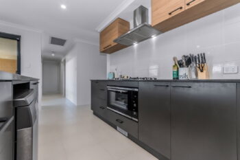 Listing image for 5 Mayo Place, Gosnells  WA  6110