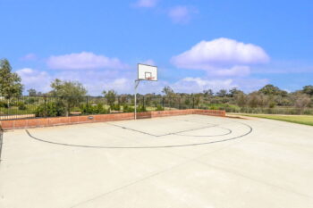 Listing image for 60 Wattledale Road, Haynes  WA  6112