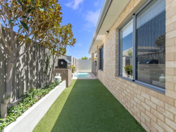 Listing image for 8 Alamo Link, Harrisdale  WA  6112