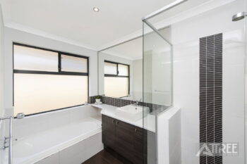 Listing image for 15 Merrion Ramble, Canning Vale  WA  6155