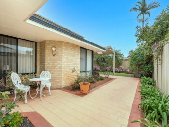 Listing image for 9 Brookside Square, Canning Vale  WA  6155