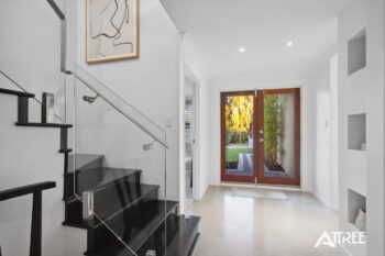 Listing image for 32 Flowerfield Loop, Southern River  WA  6110