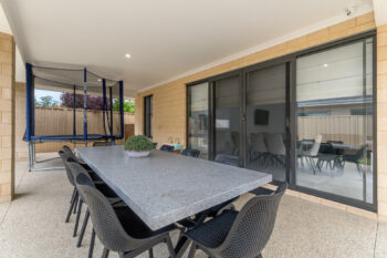 Listing image for 40 Middle Parkway, Canning Vale  WA  6155
