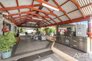 Listing image for 4 Crufts Way, Canning Vale  WA  6155