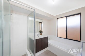 Listing image for 83 Murdoch Road, Thornlie  WA  6108