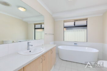 Listing image for 19 Cowes Street, Harrisdale  WA  6112