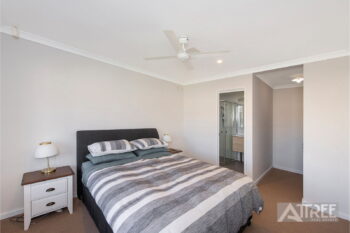 Listing image for 4 Brolga Grove, Seville Grove  WA  6112