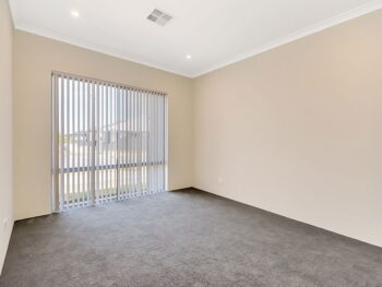 Listing image for 10 Greywacke Entrance, Piara Waters  WA  6112