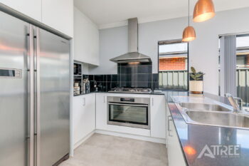 Listing image for 8 Grapestone Road, Piara Waters  WA  6112