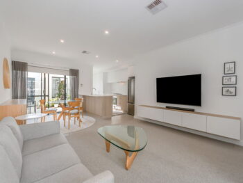 Listing image for 5 Catseye Walk, Treeby  WA  6164