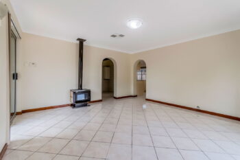 Listing image for 21 Currawong Way, Thornlie  WA  6108