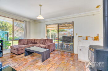 Listing image for 5 Camelot Court, Thornlie  WA  6108