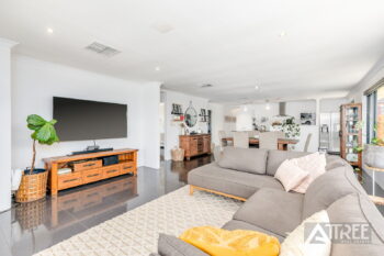 Listing image for 9 Glenora Way, Harrisdale  WA  6112