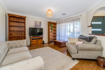 Listing image for 142 Lakeside Drive, Helena Valley  WA  6056