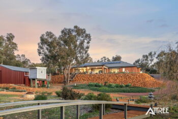 Listing image for 11 Grieve Way, Bedfordale  WA  6112