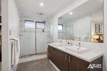 Listing image for 11 Holywell Street, Piara Waters  WA  6112