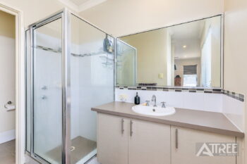 Listing image for 1/6 Bluestone Loop, Piara Waters  WA  6112