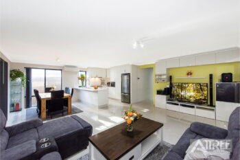 Listing image for 83 Murdoch Road, Thornlie  WA  6108