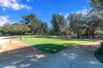 Listing image for 8 Wattledale Road, Haynes  WA  6112