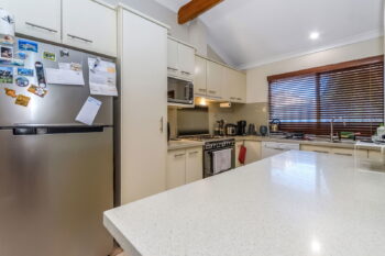 Listing image for 182 Hamelin Drive, Ballajura  WA  6066