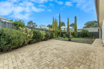 Listing image for 10 Counihan Bend, Harrisdale  WA  6112