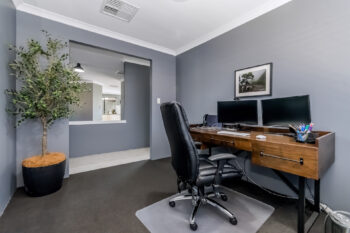 Listing image for 21 Tarragon Place, Thornlie  WA  6108