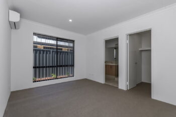 Listing image for 7A Longwood Way, Lakelands  WA  6180