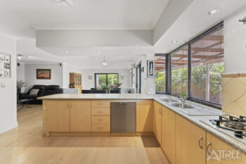 Listing image for 18 Conigrave Place, Canning Vale  WA  6155