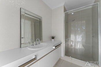 Listing image for 35 Old Dairy Court, Oakford  WA  6121