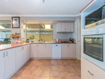 Listing image for 6 Pulford Close, Huntingdale  WA  6110