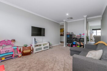 Listing image for 6 Alata Grove, Byford  WA  6122