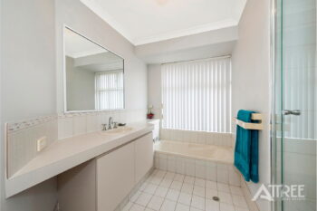 Listing image for 6 Aster Court, Thornlie  WA  6108