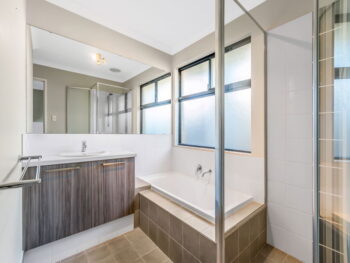 Listing image for 477 Balfour Street, Southern River  WA  6110