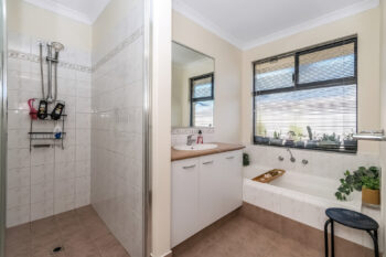 Listing image for 15 Ninth Road, Brookdale  WA  6112