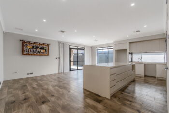 Listing image for 5 Basil Loop, Treeby  WA  6164