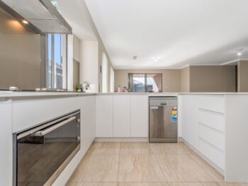 Listing image for 35 Nesbit Drive, Haynes  WA  6112