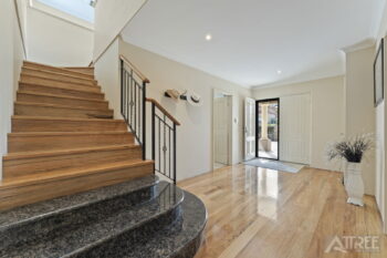 Listing image for 12 Glen Iris Drive, Jandakot  WA  6164