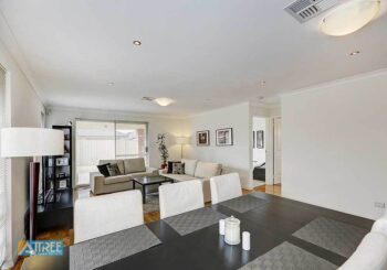 Listing image for 44 Middle Parkway, Canning Vale  WA  6155