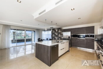 Listing image for 6 Bottrell Way, Canning Vale  WA  6155