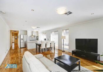 Listing image for 44 Middle Parkway, Canning Vale  WA  6155