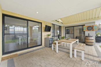 Listing image for 2 Oaklawn Street, Hilbert  WA  6112