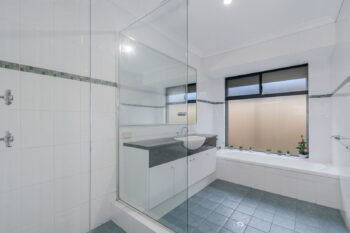 Listing image for 31 Piesley Promenade, Canning Vale  WA  6155