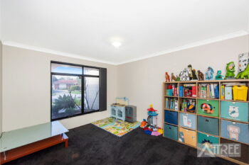 Listing image for 83 Murdoch Road, Thornlie  WA  6108