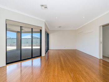 Listing image for 20 Holywell Street, Piara Waters  WA  6112