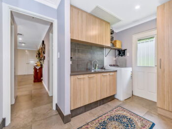 Listing image for 15 Empire Way, Thornlie  WA  6108