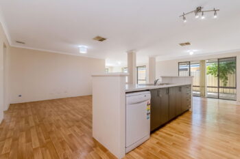 Listing image for 22 Fulmar Way, Seville Grove  WA  6112