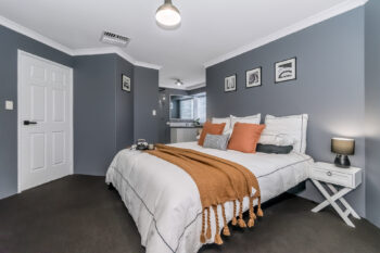 Listing image for 21 Tarragon Place, Thornlie  WA  6108