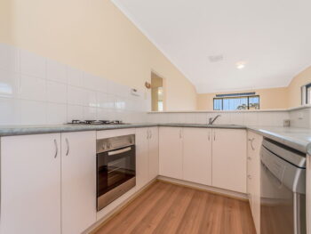 Listing image for 8 Binnia Mews, Harrisdale  WA  6112